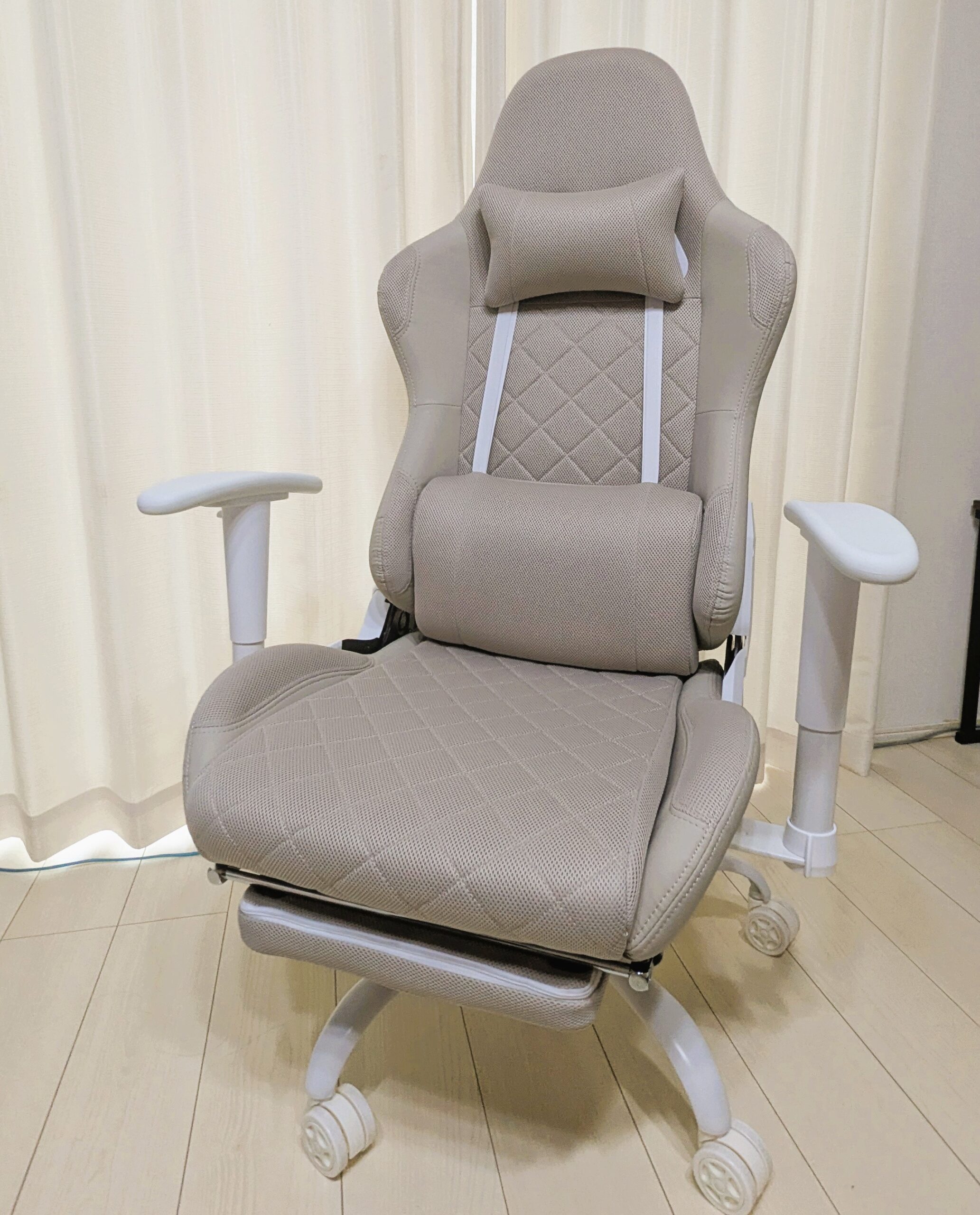 ヤマソロのゲーミングチェア外観